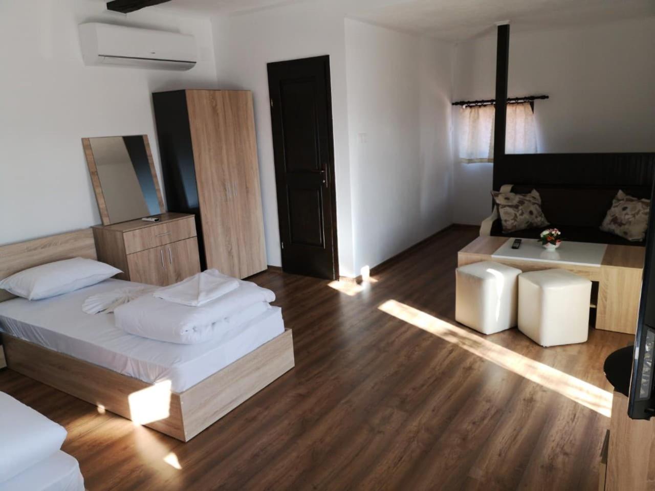 Papanovata House 호텔 Enina 외부 사진